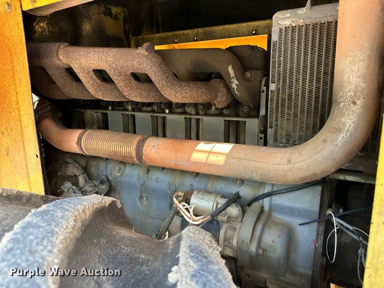 image for item DO5128 1996 Bomag BW213PDH  single drum roller