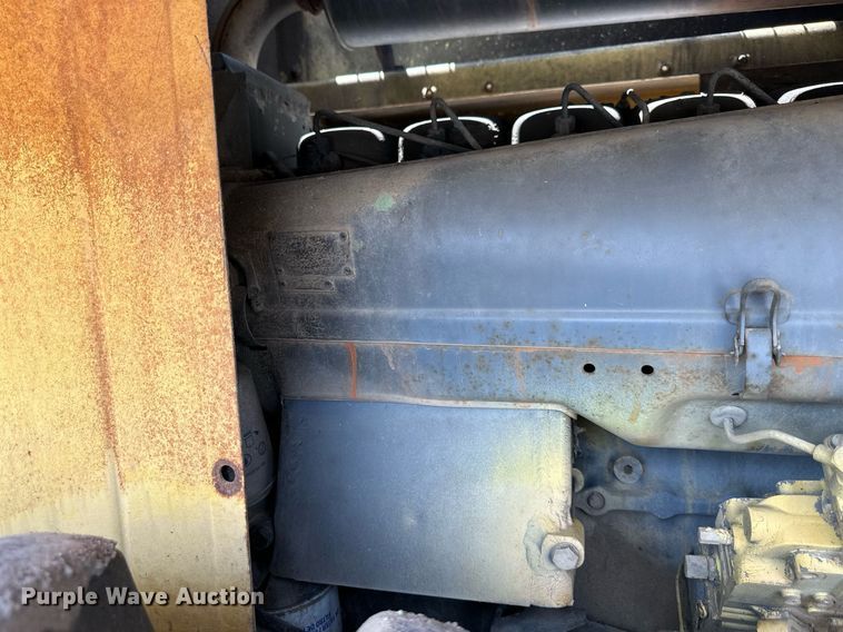 image for item DO5128 1996 Bomag BW213PDH  single drum roller