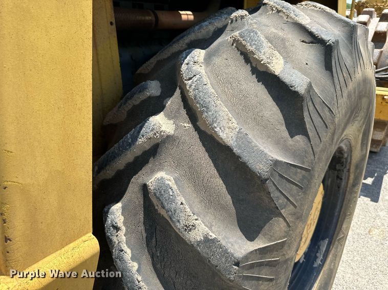 image for item DO5128 1996 Bomag BW213PDH  single drum roller