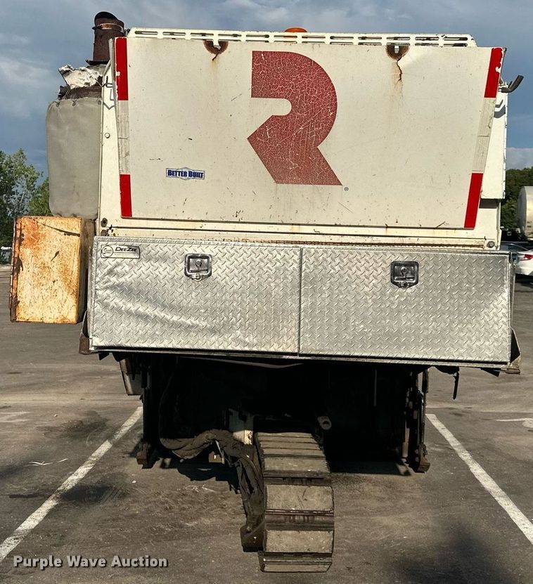 image for item DO5129 2005 Roadtec RX500  milling machine