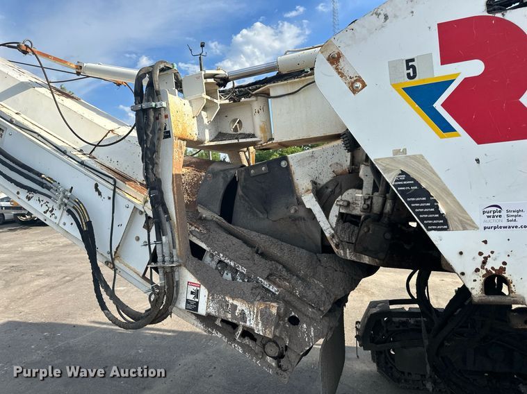 image for item DO5129 2005 Roadtec RX500  milling machine