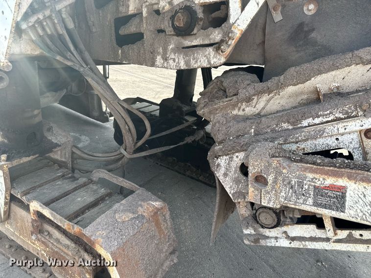 image for item DO5129 2005 Roadtec RX500  milling machine