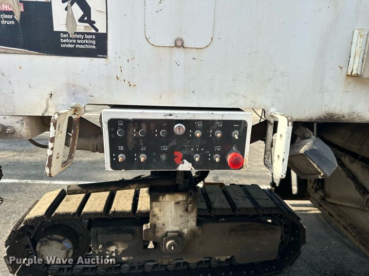 image for item DO5129 2005 Roadtec RX500  milling machine