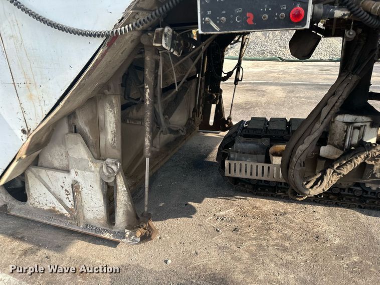 image for item DO5129 2005 Roadtec RX500  milling machine