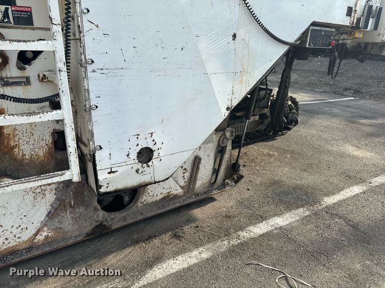 image for item DO5129 2005 Roadtec RX500  milling machine