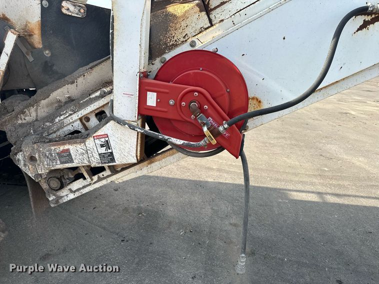 image for item DO5129 2005 Roadtec RX500  milling machine