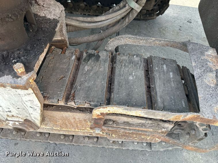 image for item DO5129 2005 Roadtec RX500  milling machine