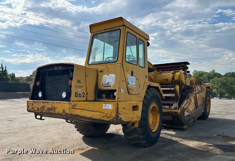 image for item DO5130 1984 John Deere 862  elevating scraper