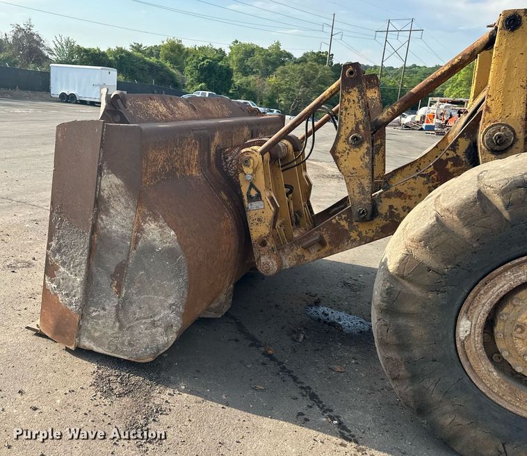 image for item DO5131 1968 Caterpillar 966C  wheel loader