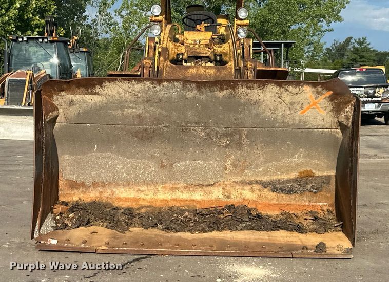 image for item DO5131 1968 Caterpillar 966C  wheel loader