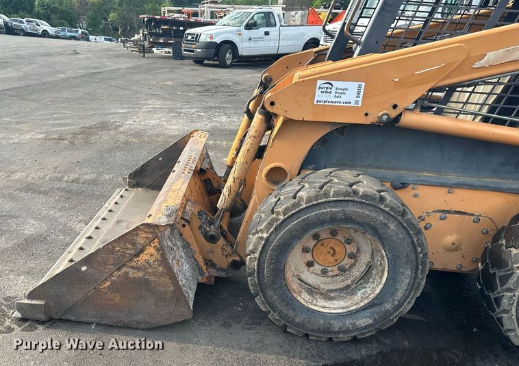 image for item DO5133 2002 Case 60XT  skid steer loader