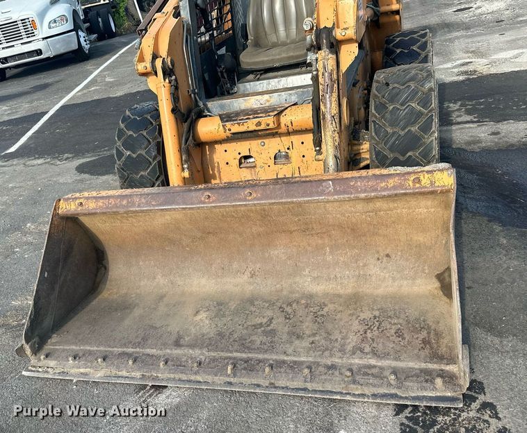 image for item DO5133 2002 Case 60XT  skid steer loader