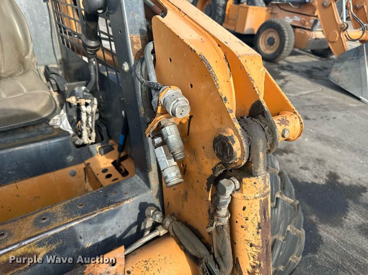 image for item DO5133 2002 Case 60XT  skid steer loader