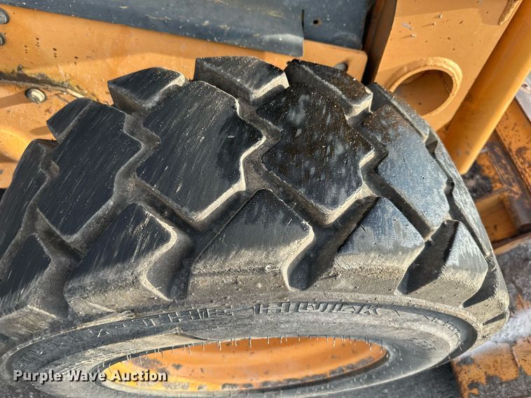 image for item DO5133 2002 Case 60XT  skid steer loader