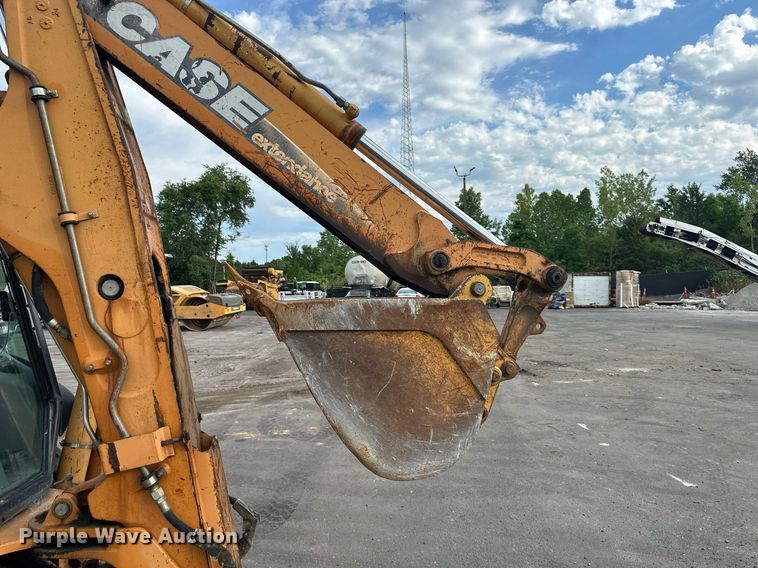 image for item DO5134 2004 Case 580 Super M  backhoe