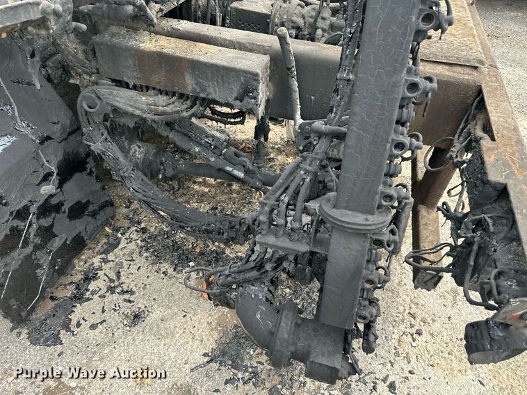 image for item DO5161 2013 International WorkStar 7300  oil distributor truck