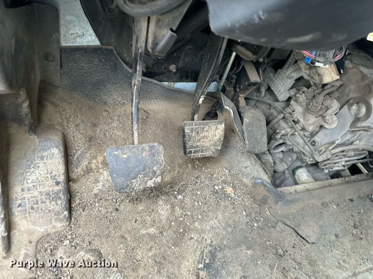 image for item DO5161 2013 International WorkStar 7300  oil distributor truck