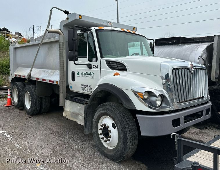 image for item DO5162 2015 International WorkStar 7400  dump truck