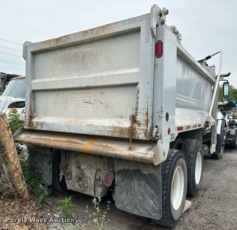 image for item DO5162 2015 International WorkStar 7400  dump truck