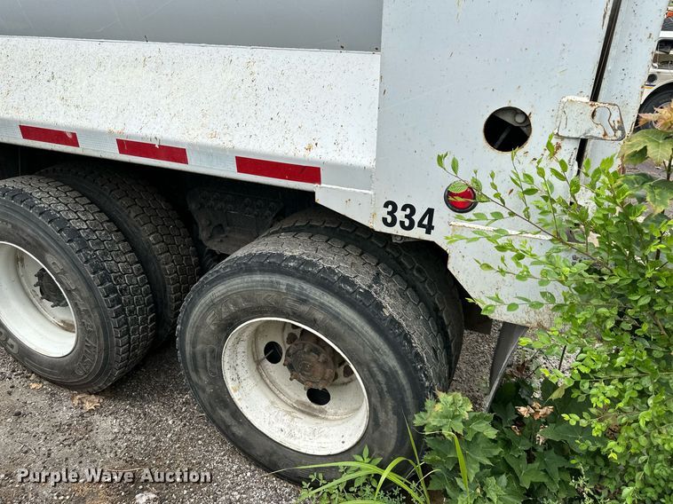 image for item DO5162 2015 International WorkStar 7400  dump truck