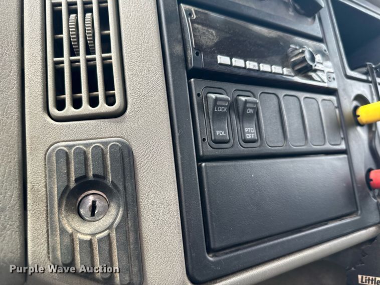 image for item DO5162 2015 International WorkStar 7400  dump truck