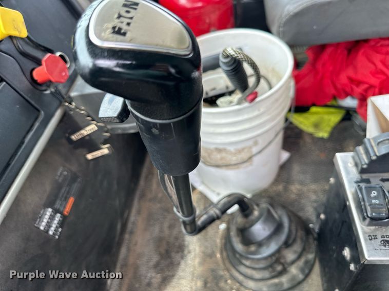 image for item DO5162 2015 International WorkStar 7400  dump truck