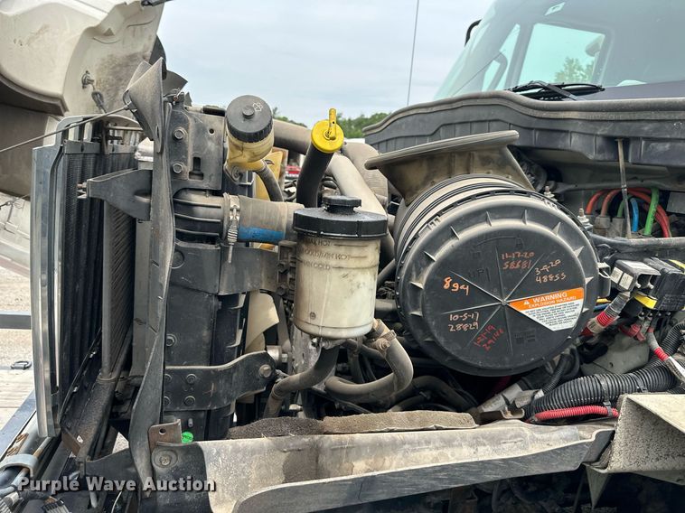 image for item DO5162 2015 International WorkStar 7400  dump truck