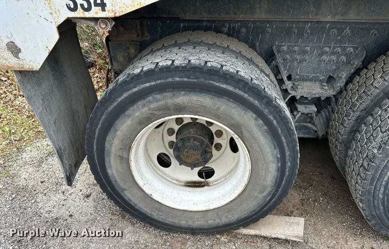 image for item DO5162 2015 International WorkStar 7400  dump truck