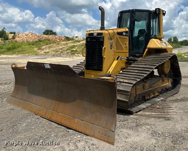 image for item DO5166 2012 Caterpillar D6N LGP  dozer