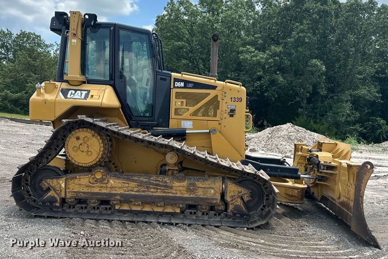 image for item DO5166 2012 Caterpillar D6N LGP  dozer