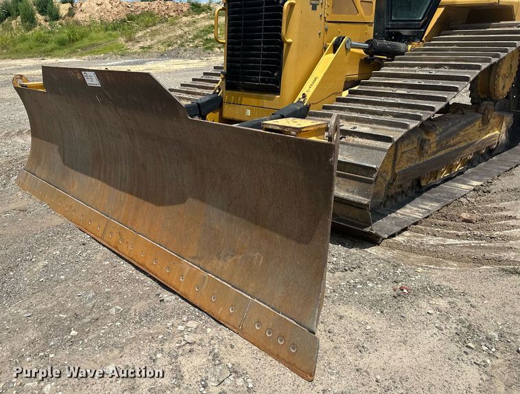 image for item DO5166 2012 Caterpillar D6N LGP  dozer