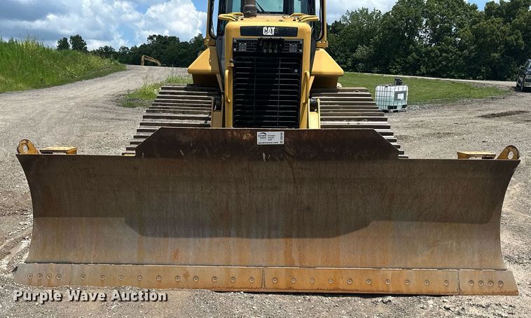 image for item DO5166 2012 Caterpillar D6N LGP  dozer