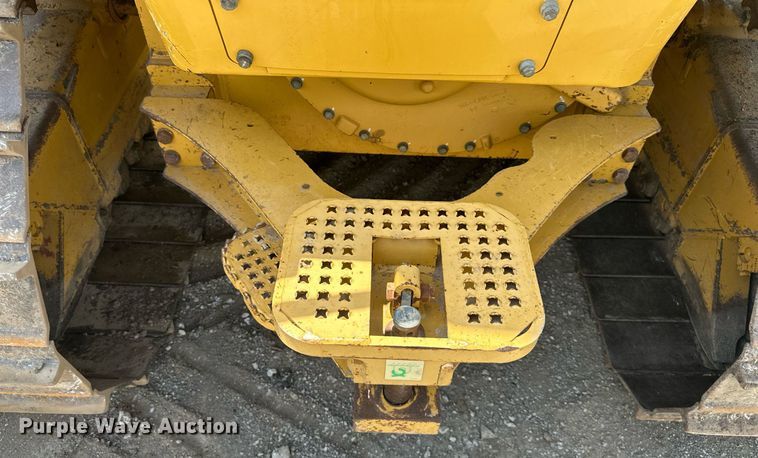 image for item DO5166 2012 Caterpillar D6N LGP  dozer