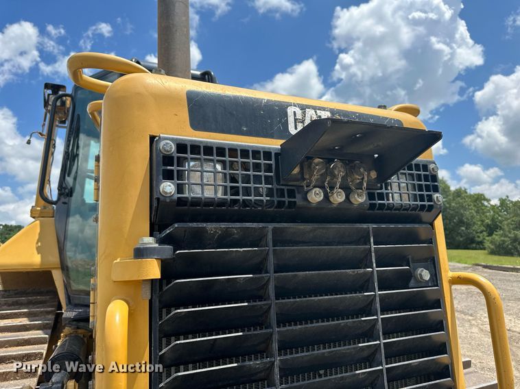 image for item DO5166 2012 Caterpillar D6N LGP  dozer