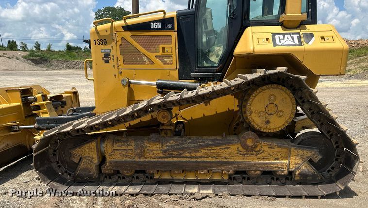 image for item DO5166 2012 Caterpillar D6N LGP  dozer