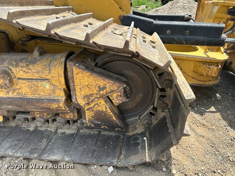 image for item DO5166 2012 Caterpillar D6N LGP  dozer