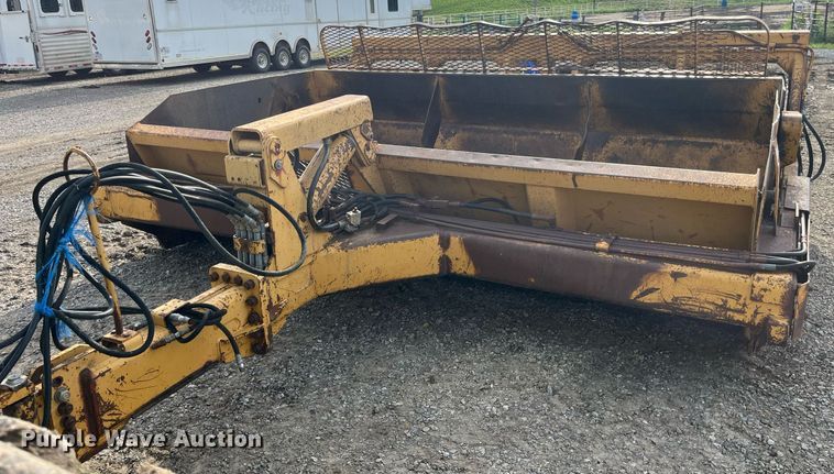 image for item DP0528 1995 Reynolds 18C  scraper