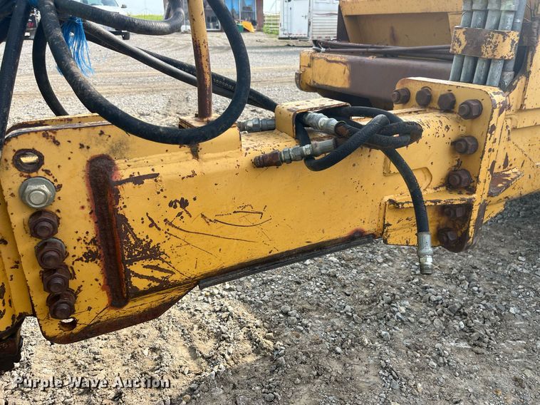 image for item DP0528 1995 Reynolds 18C  scraper