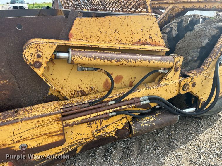 image for item DP0528 1995 Reynolds 18C  scraper