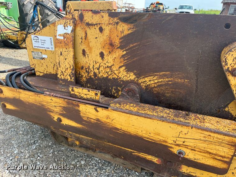 image for item DP0528 1995 Reynolds 18C  scraper