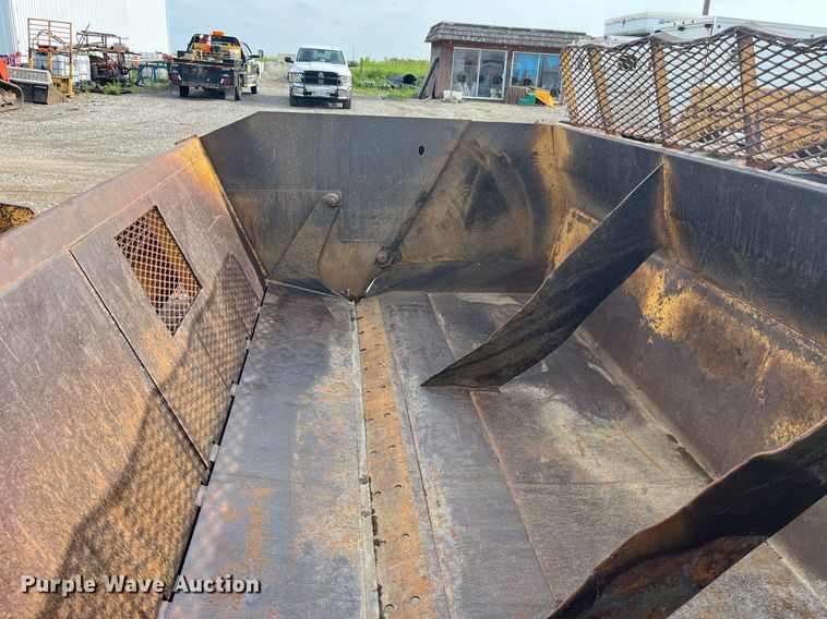 image for item DP0528 1995 Reynolds 18C  scraper