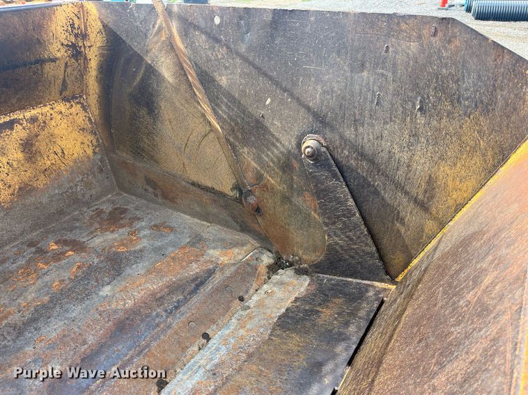 image for item DP0528 1995 Reynolds 18C  scraper