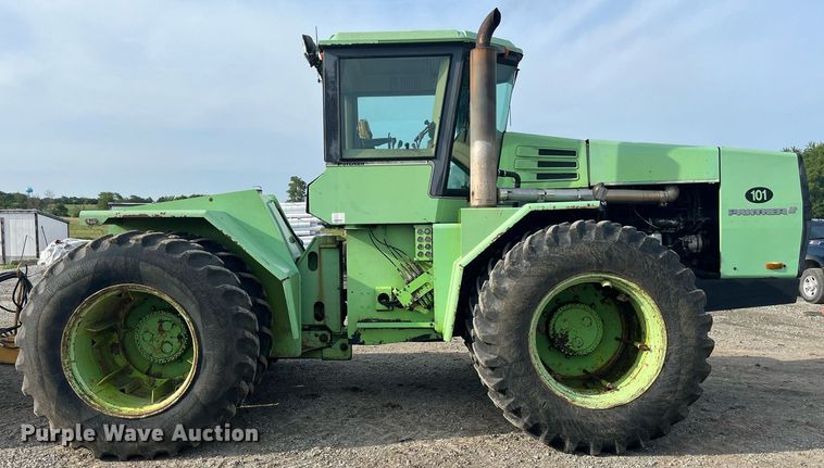 image for item DP0529 1985 Steiger Panther KP-1325  4WD tractor