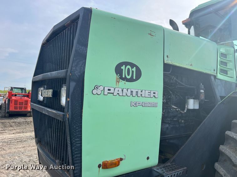 image for item DP0529 1985 Steiger Panther KP-1325  4WD tractor