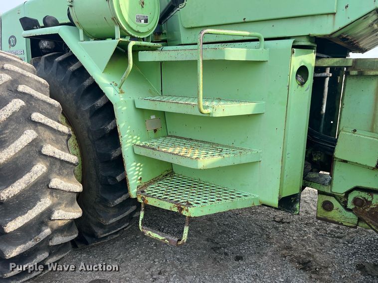 image for item DP0529 1985 Steiger Panther KP-1325  4WD tractor