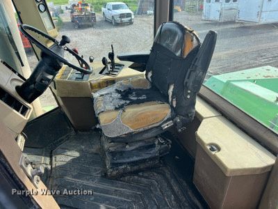 image for item DP0529 1985 Steiger Panther KP-1325  4WD tractor