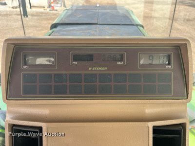 image for item DP0529 1985 Steiger Panther KP-1325  4WD tractor