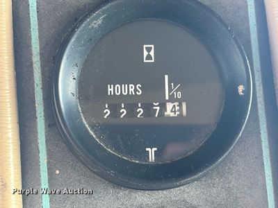 image for item DP0529 1985 Steiger Panther KP-1325  4WD tractor