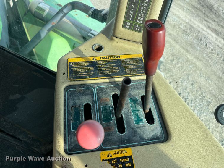 image for item DP0529 1985 Steiger Panther KP-1325  4WD tractor