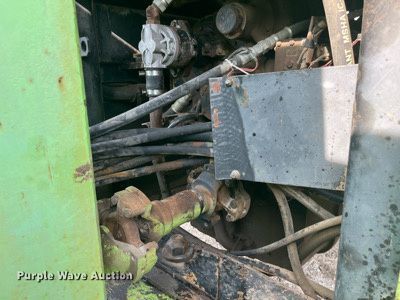 image for item DP0529 1985 Steiger Panther KP-1325  4WD tractor